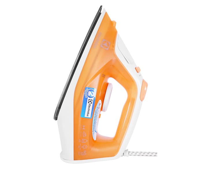 Bàn ủi hơi nước Electrolux ESI4007