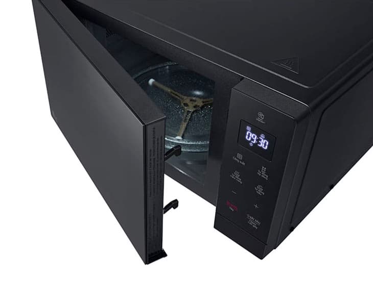 Lò vi sóng LG 30 lít MS3032JAS