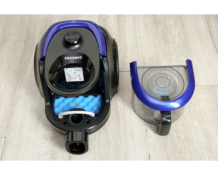 Máy hút bụi Samsung VC18M2120SB/SV