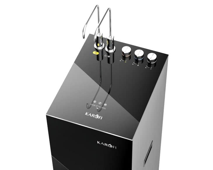 Máy lọc nước nóng lạnh Karofi KAD-M82