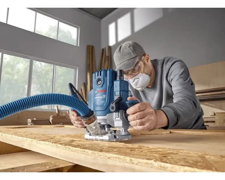 Máy phay gỗ Bosch GOF 20-12 06016272K0