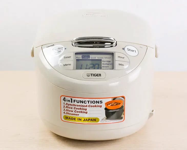 Nồi cơm điện tử Tiger 1.8 lít JAX-R18W