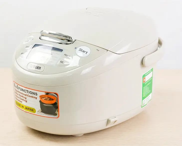 Nồi cơm điện tử Tiger 1.8 lít JAX-R18W