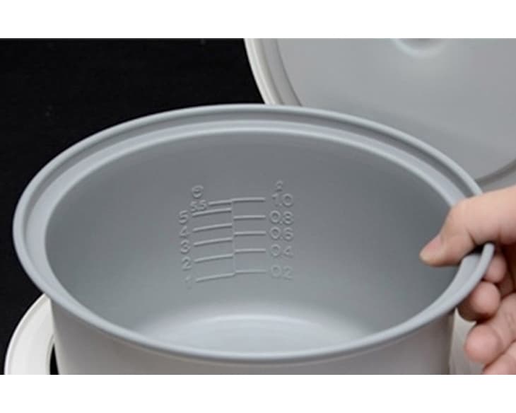 Nồi cơm nắp gài Sharp 1 lít KS-11ETV
