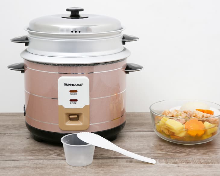 Nồi cơm nắp rời Sunhouse 2.2 lít SHD8135
