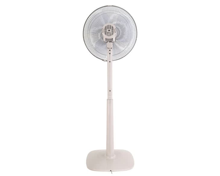 Quạt đứng KDK 3 cánh M40K(CHG)